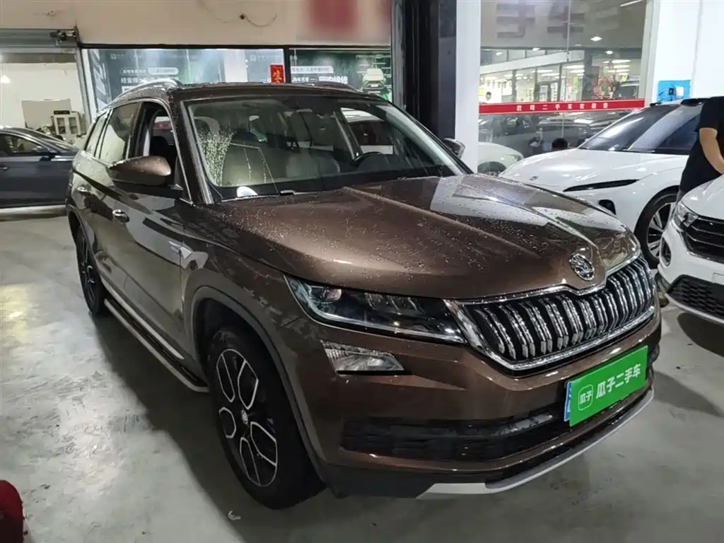 Škoda Kodiaq 2017 TSI330 7-seater 2WD Luxury Edition фото 4