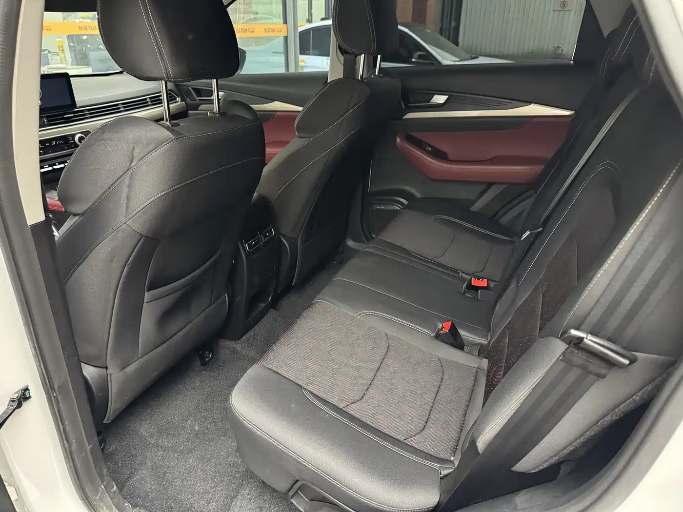 Jetour X70 2024 2024 1.5T DCT Sport Edition 7-seater