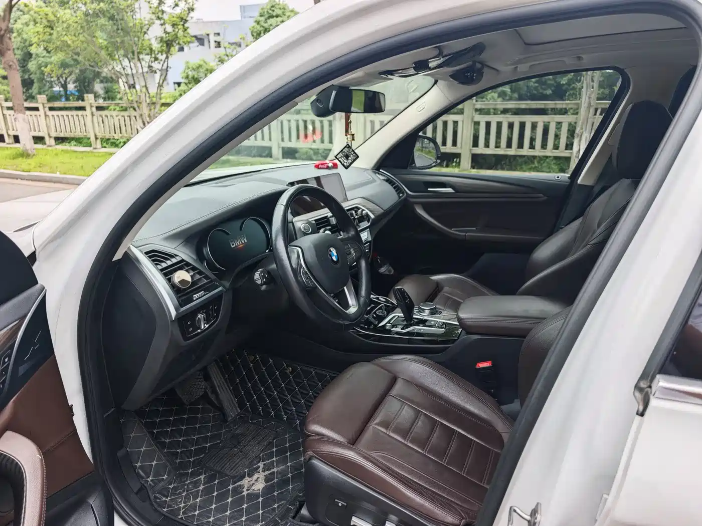 BMW X3 2018 2018 xDrive28i Luxury Package China VI
