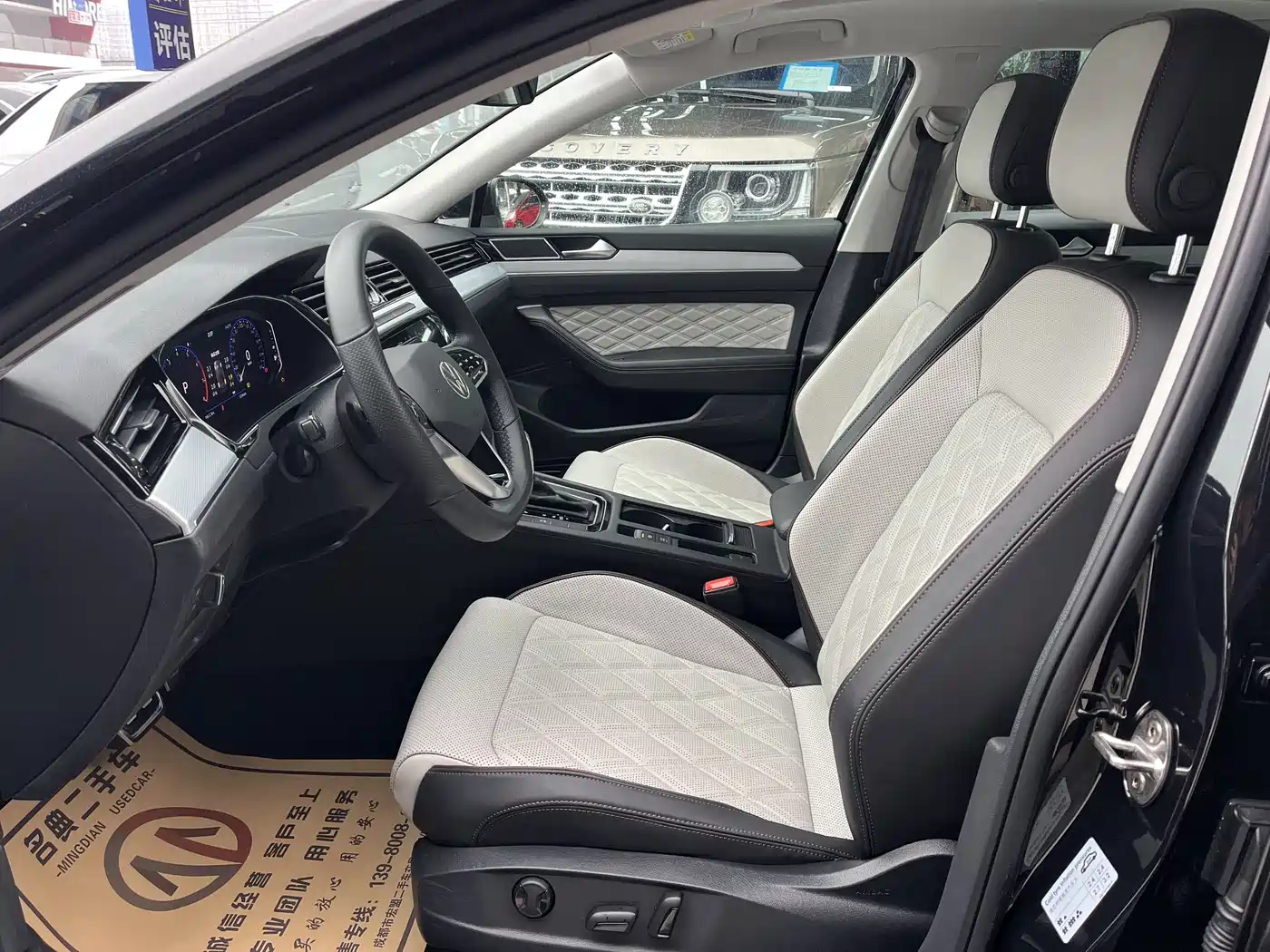 Volkswagen Magotan 2023 Model 2 Million Commemorative Edition 330TSI DSG Luxury фото 5