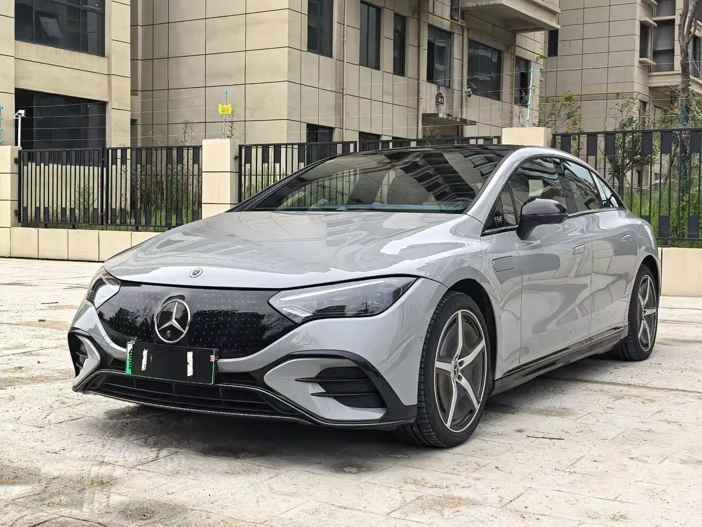  Mercedes-Benz Mercedes-Benz EQE 2022 350 Pioneer Special Edition