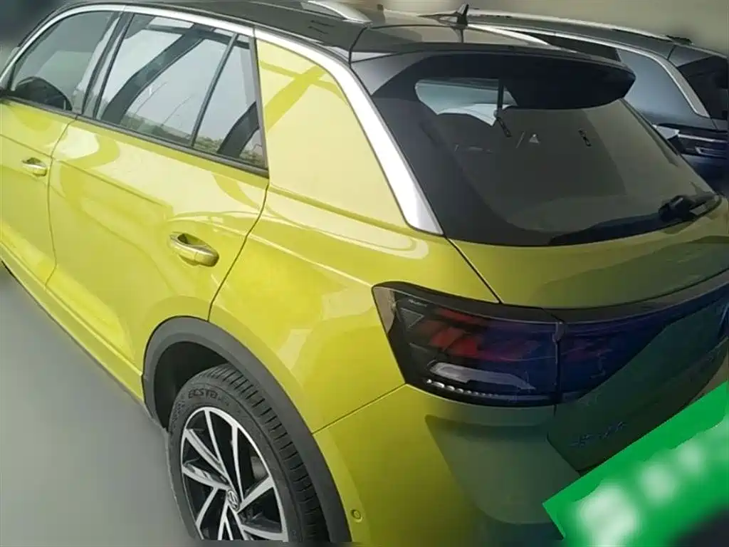 Volkswagen T-ROC 2023 300TSI DSG 2WD Starlight Edition фото 9