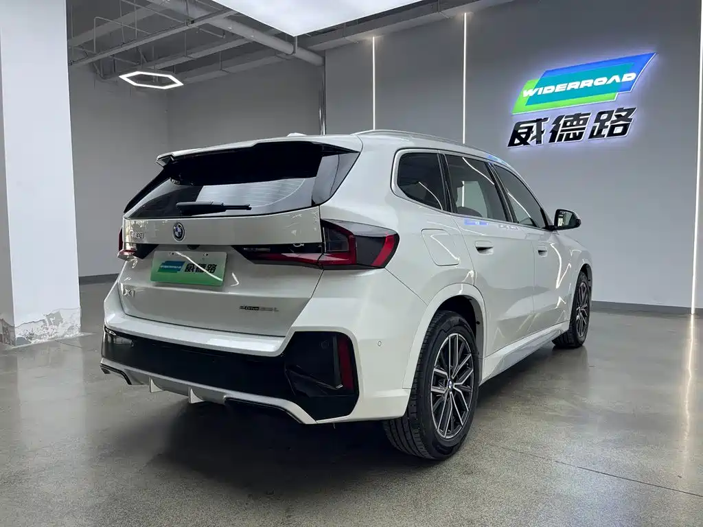 BMW iX1 2025 2023 eDrive25L M Sport Package