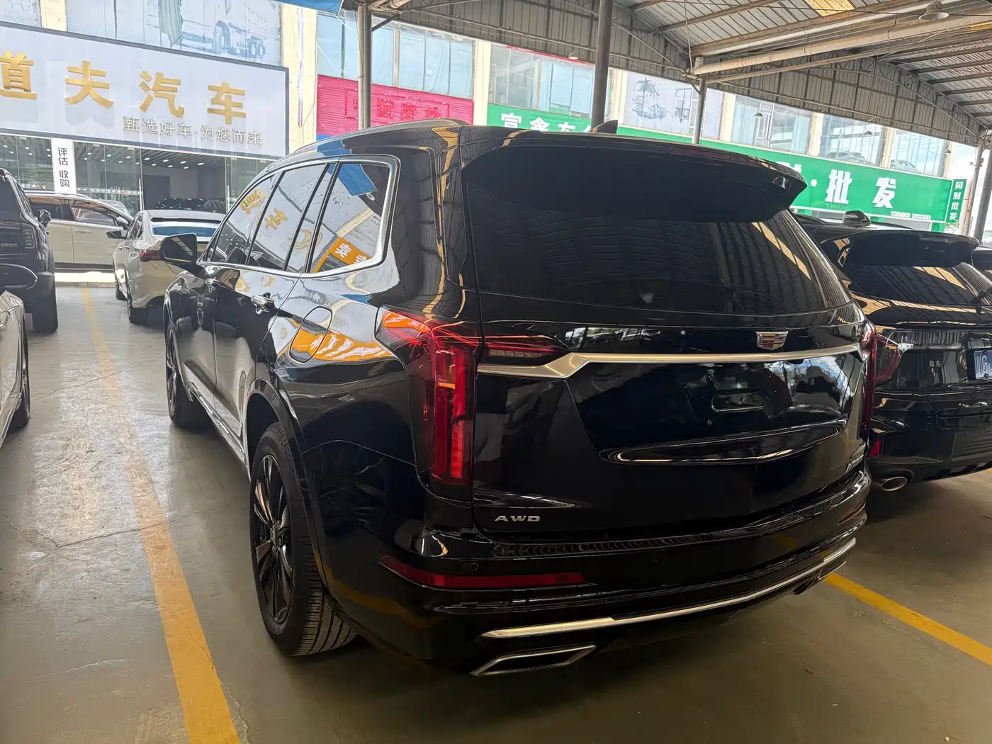 Cadillac XT6 2020 28T 6-Seater 4WD Luxury Model фото 4