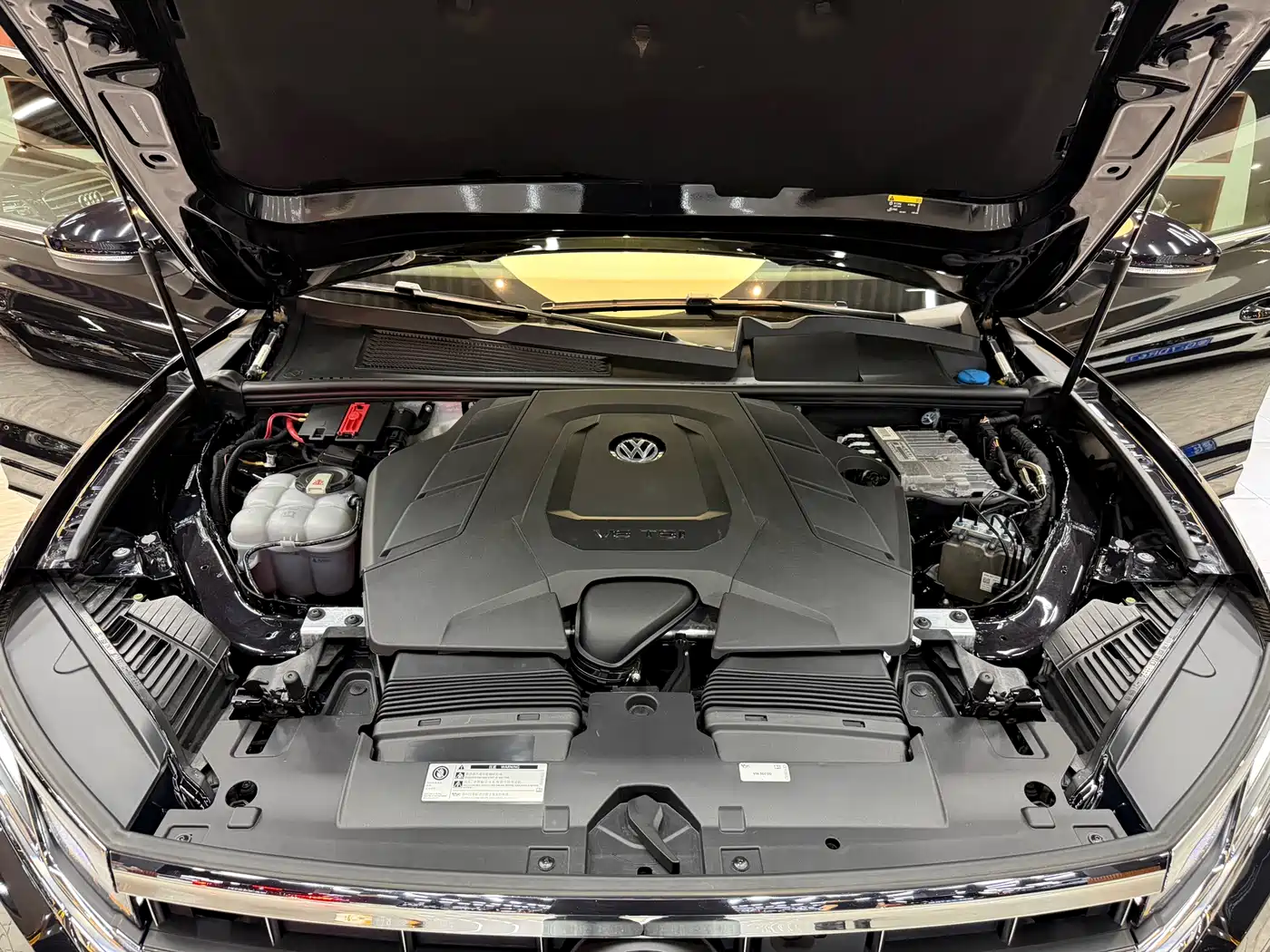 Volkswagen Touareg 2019 3.0TSI Sharp Wisdom Edition China V фото 25