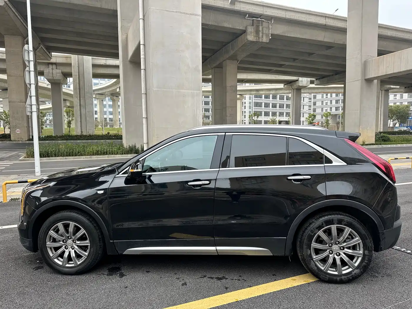 Cadillac XT4 2018 28T FWD Leading Edition фото 15