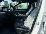 Фото 9 - Geely Preface