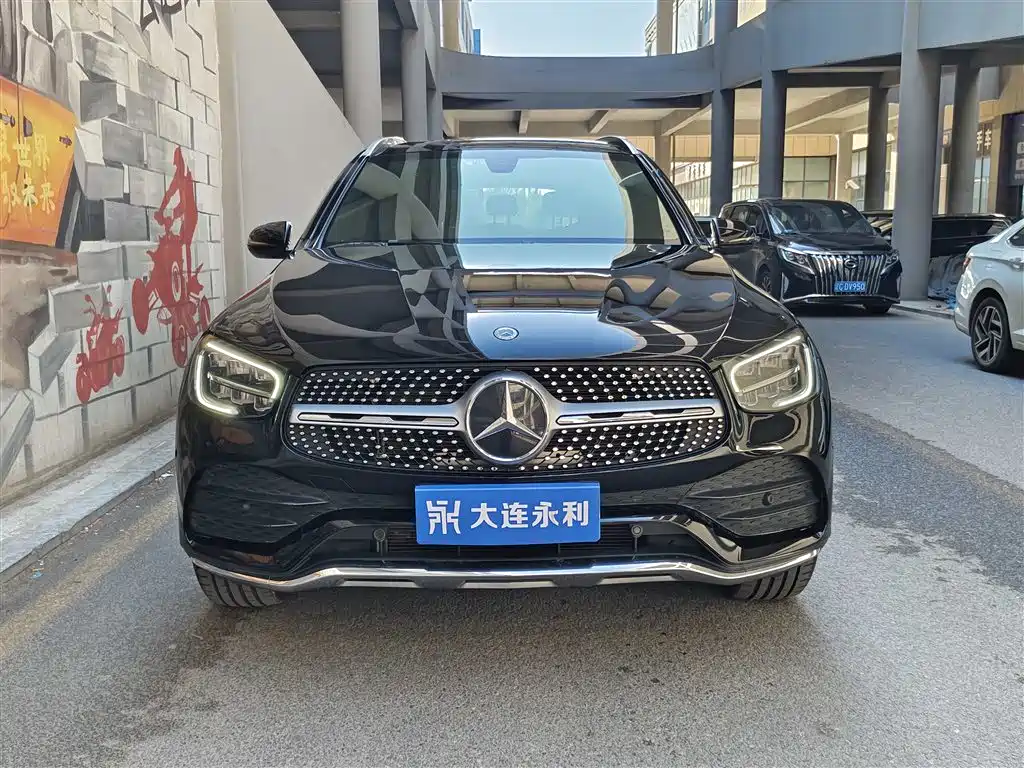 Mercedes-Benz GLC 2022 Model GLC 260 L 4MATIC Luxury Edition фото 2