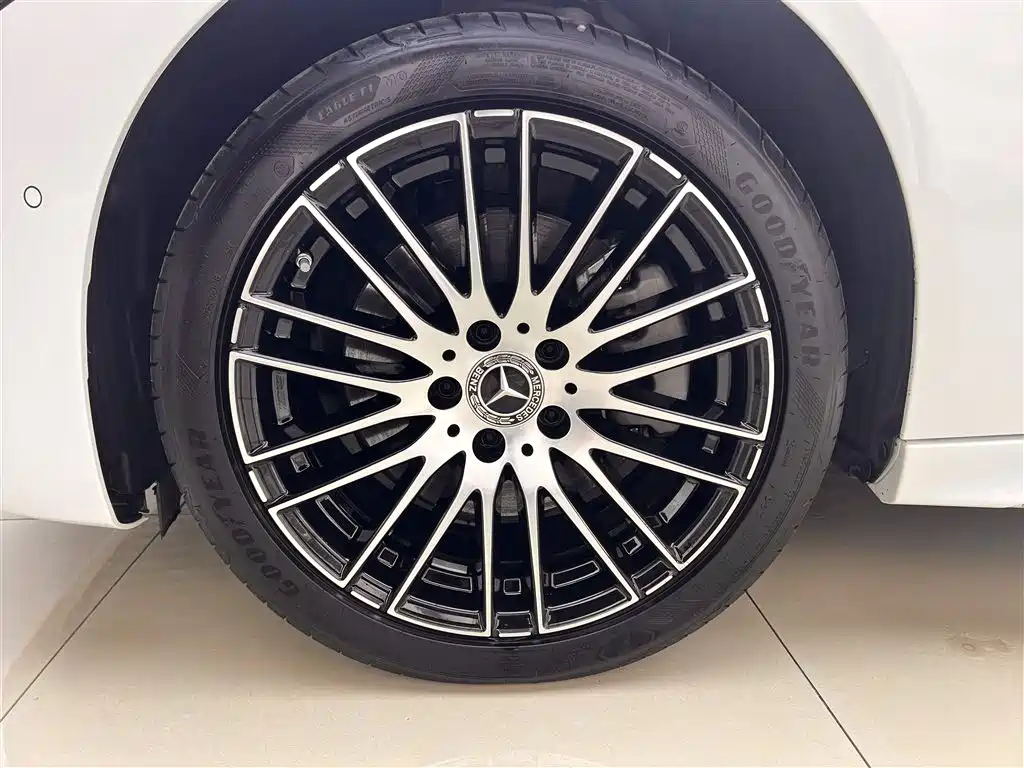 Mercedes-Benz C-Class 2024 C 260 L Sport фото 21