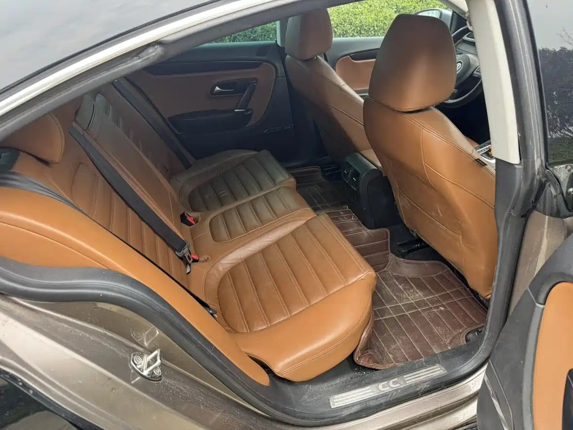 Volkswagen FAW-Volkswagen CC 2012 Model 2.0TSI Premium фото 8