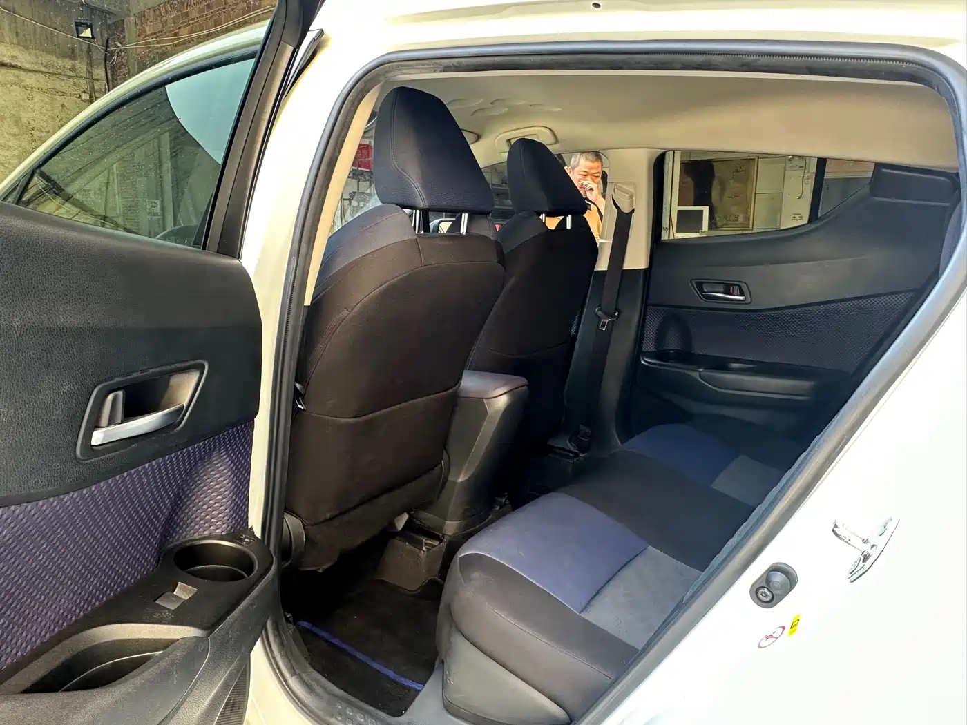 Toyota C-HR 2020 Model 2.0L Leading фото 9