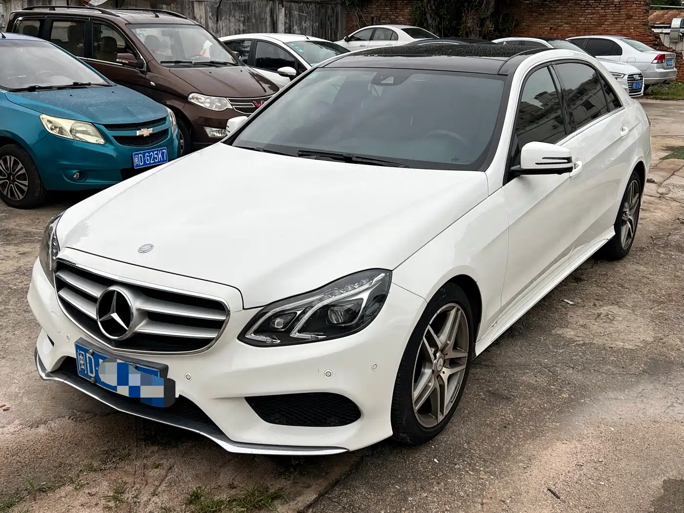 Mercedes-Benz E-Class 2015 Facelift E 260 L Luxury