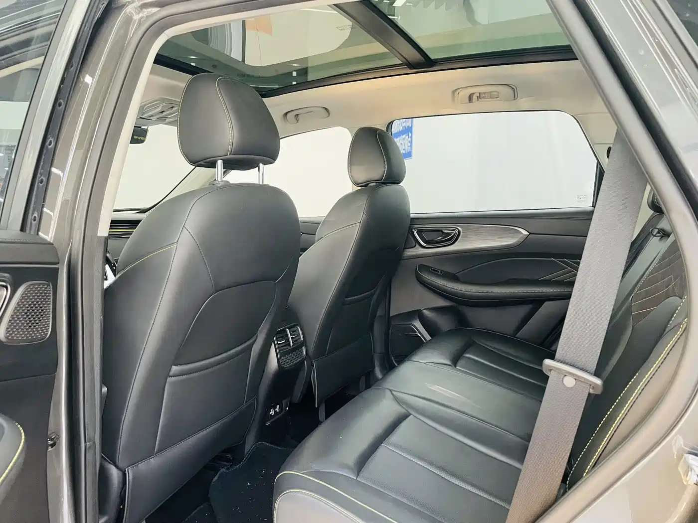 Roewe RX5 2022 2021 PLUS 330TGI Automatic National Trend Premium Edition