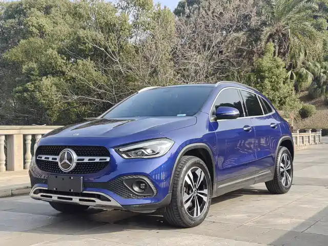 Mercedes-Benz GLA GLA 200