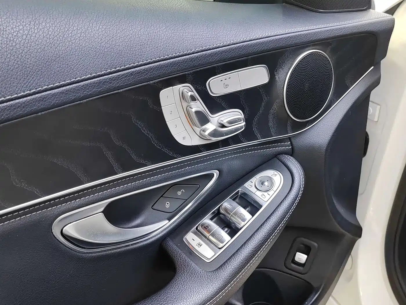 Mercedes-Benz C-Class 2020 C 260 L Sport фото 8