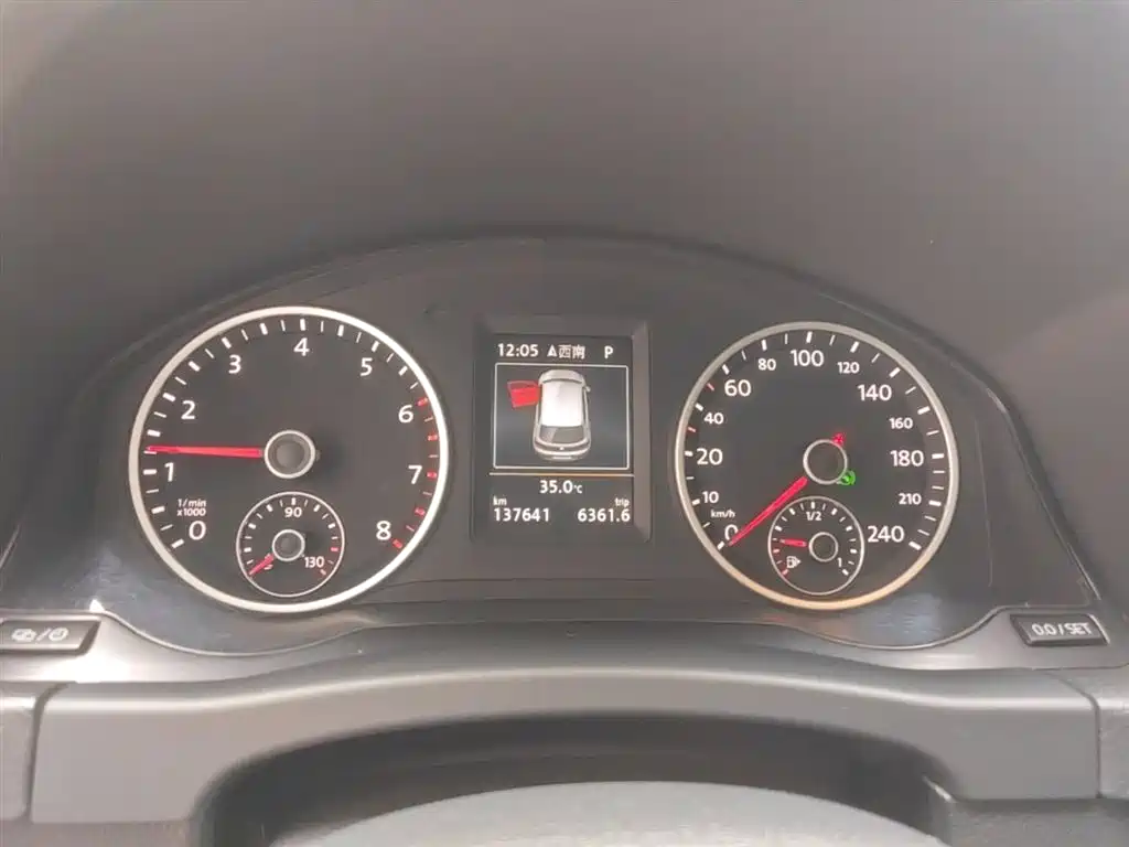 Volkswagen Tiguan 2016 Model 300TSI Automatic 2WD Luxury Edition фото 12