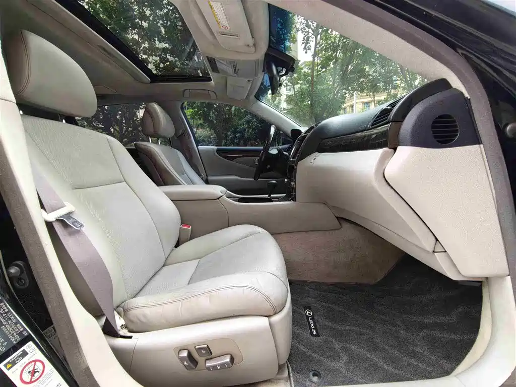 Lexus LS 2006 460L фото 9