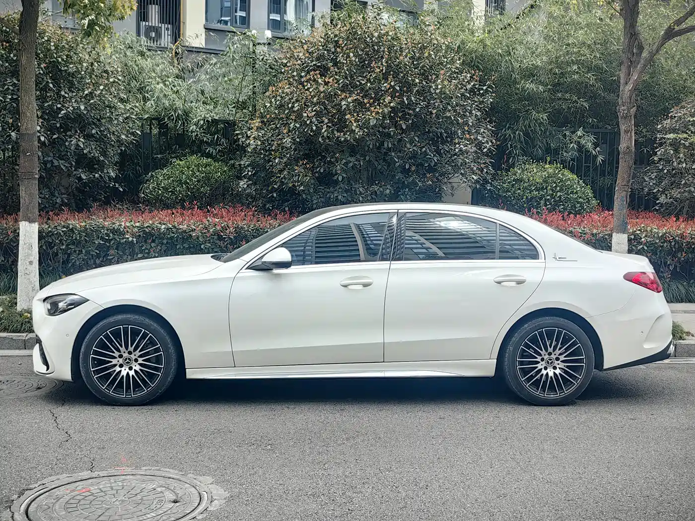 MERCEDES-BENZ CLASS C