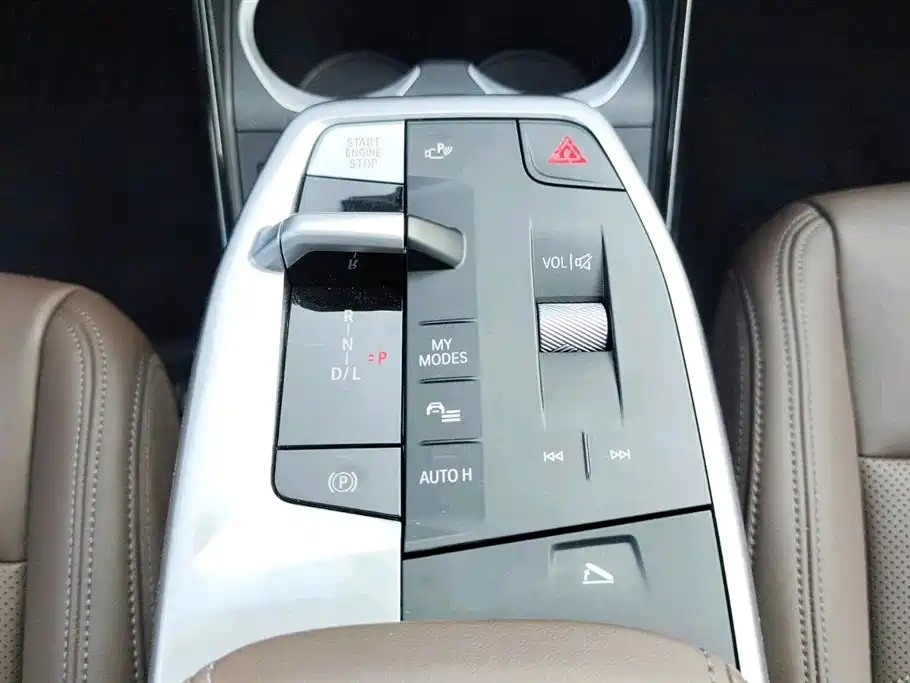 BMW X1 2025 sDrive25Li X Design Package фото 11