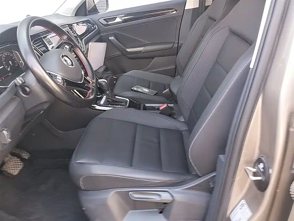 Volkswagen T-ROC 2020 280TSI DSG 2WD Comfort фото 15