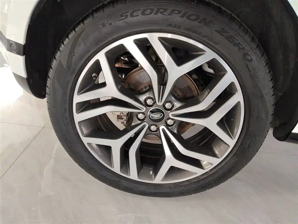 Land Rover Range Rover Evoque 2020 249PS R-DYNAMIC S Sport Edition фото 26
