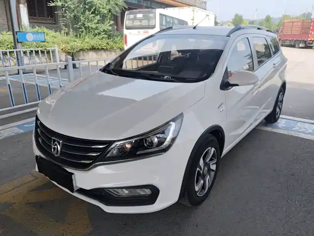Baojun Baojun 310W 2017 1.5L Manual Comfort China VI