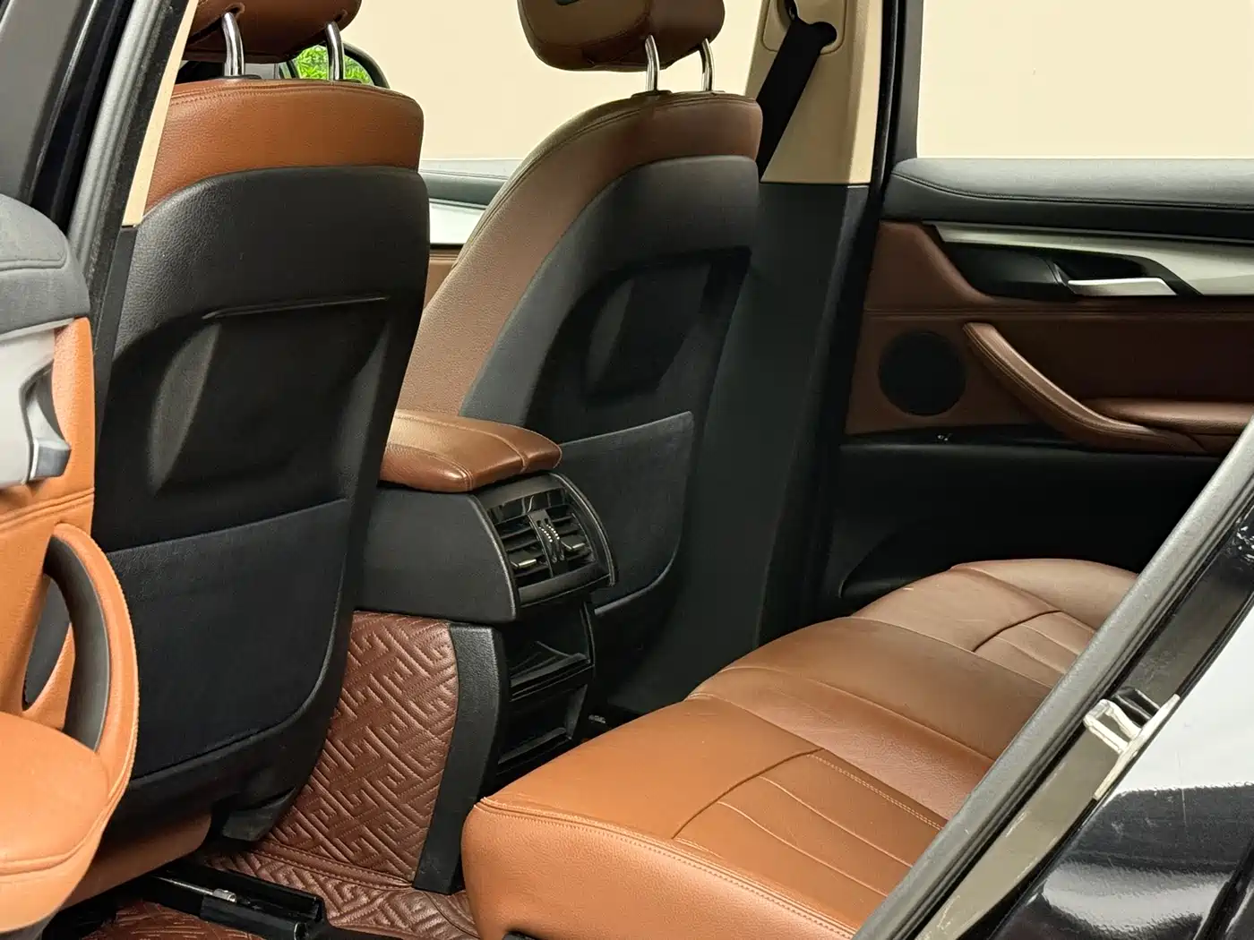 BMW X6 2015 xDrive35i Leading Type фото 6