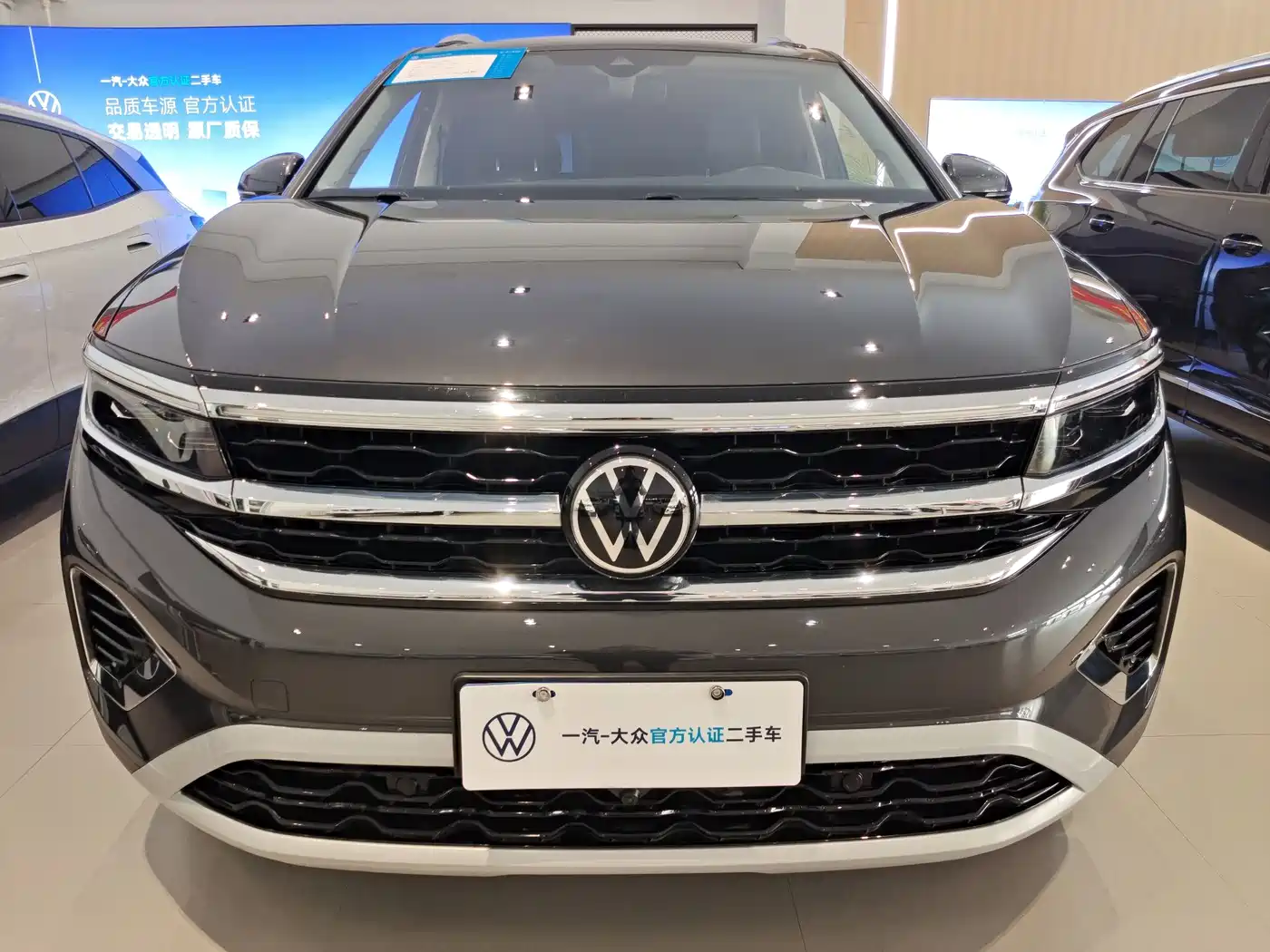 Volkswagen Talagon 2022 380TSI 4WD Luxury Premium Pro Edition 6-seater фото 2