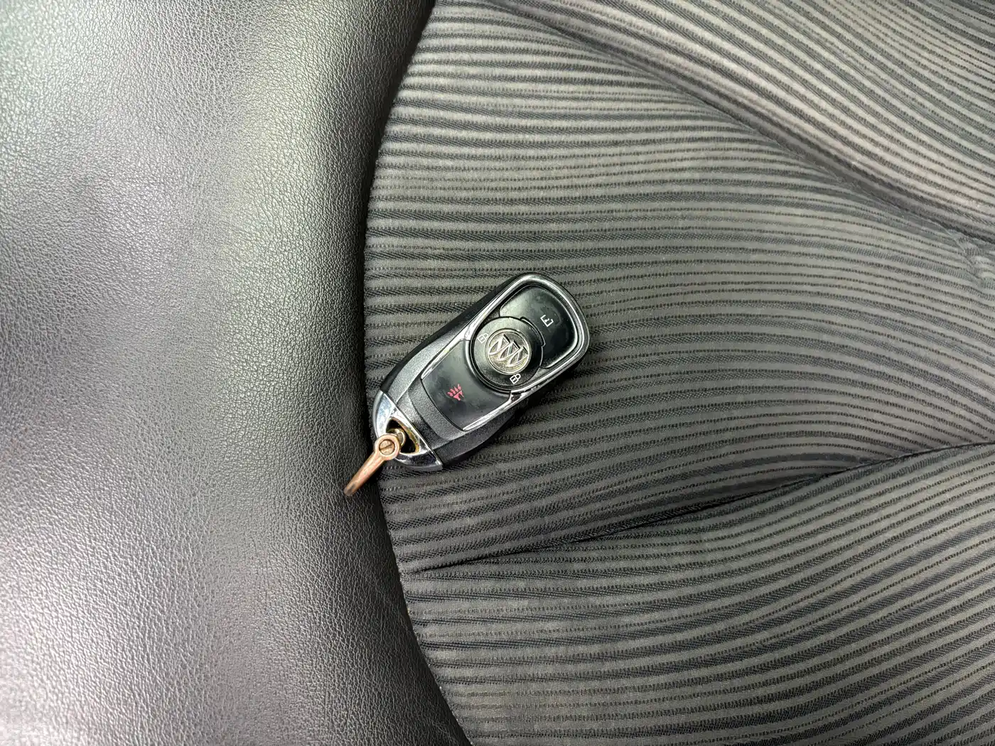 Buick Envision Plus 2019 20T FWD Leading Model China VI фото 10