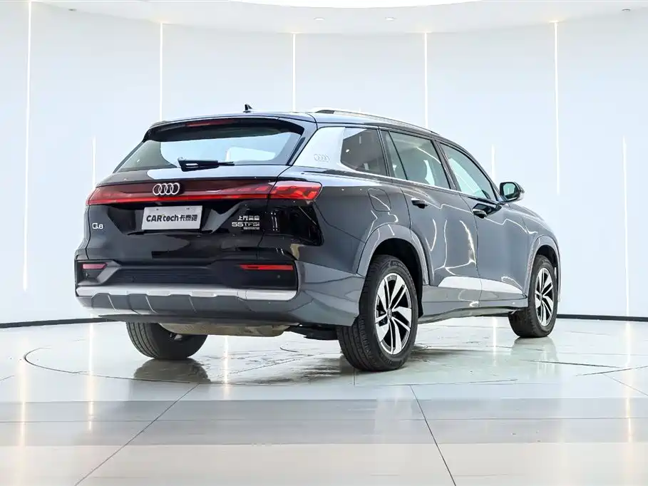 Audi Q6 2024 40 TFSI quattro Cloud View Yulin Package 7-seater фото 5