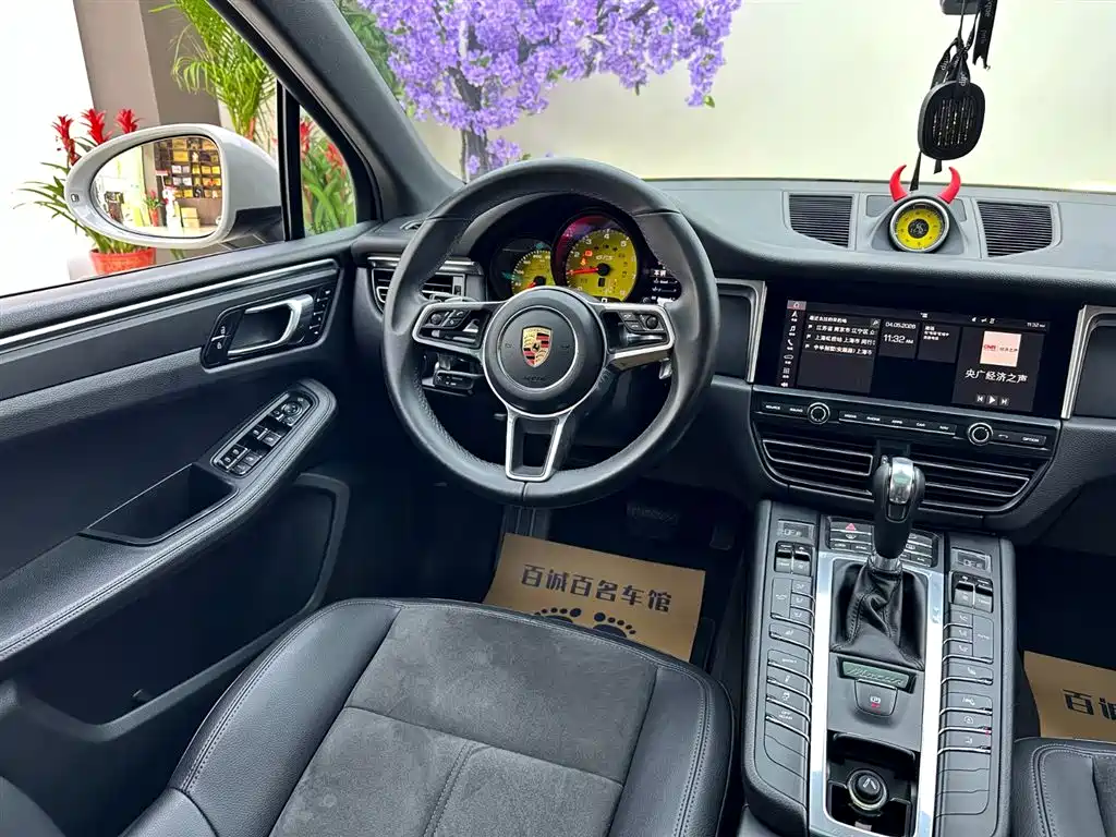 Porsche Macan 2018 Macan 2.0T фото 15