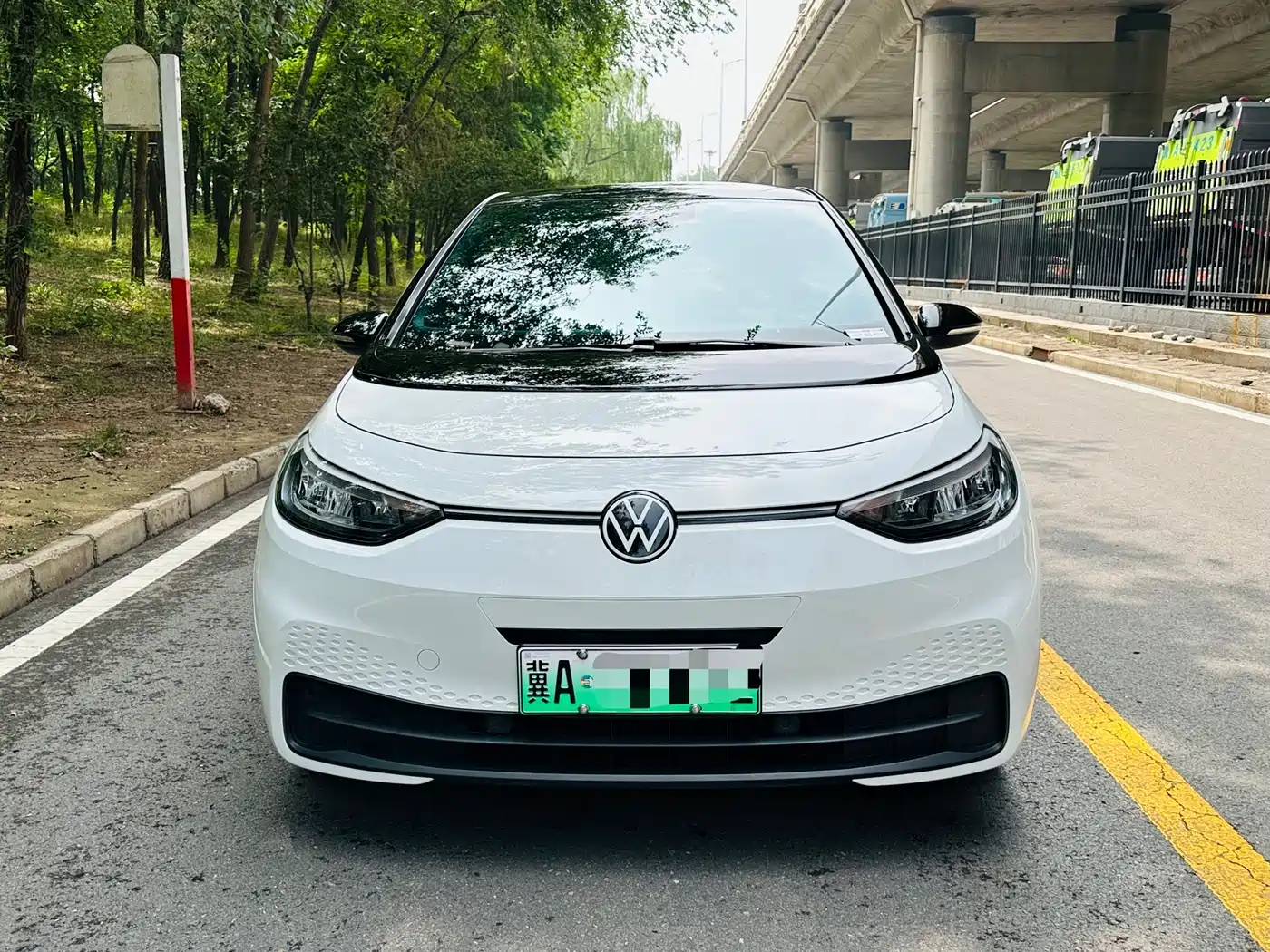 Volkswagen ID.3 2024 Outstanding Edition фото 2