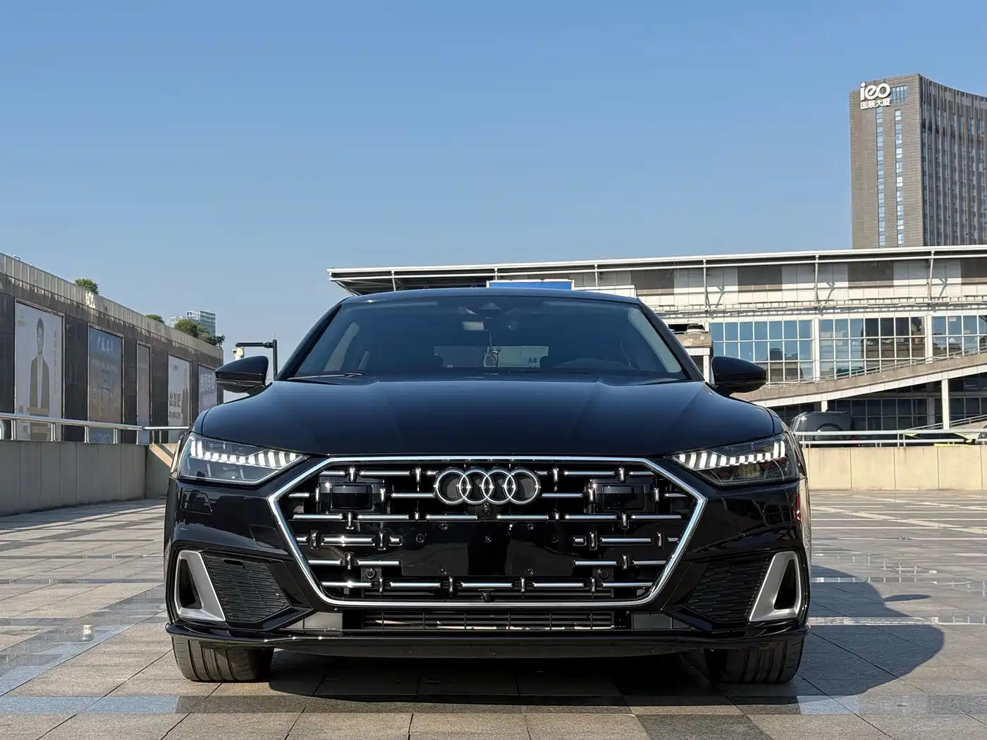 Audi A7L 2024 45 TFSI Luxury