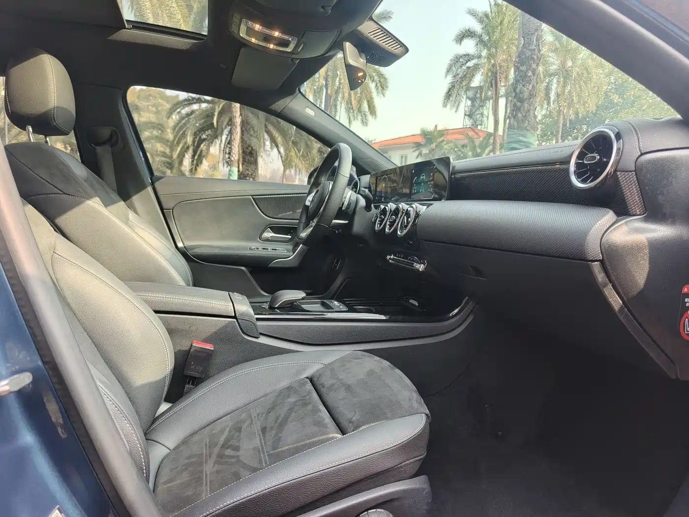 Mercedes-Benz A-Class 2019 A 180 L Sport Sedan фото 9