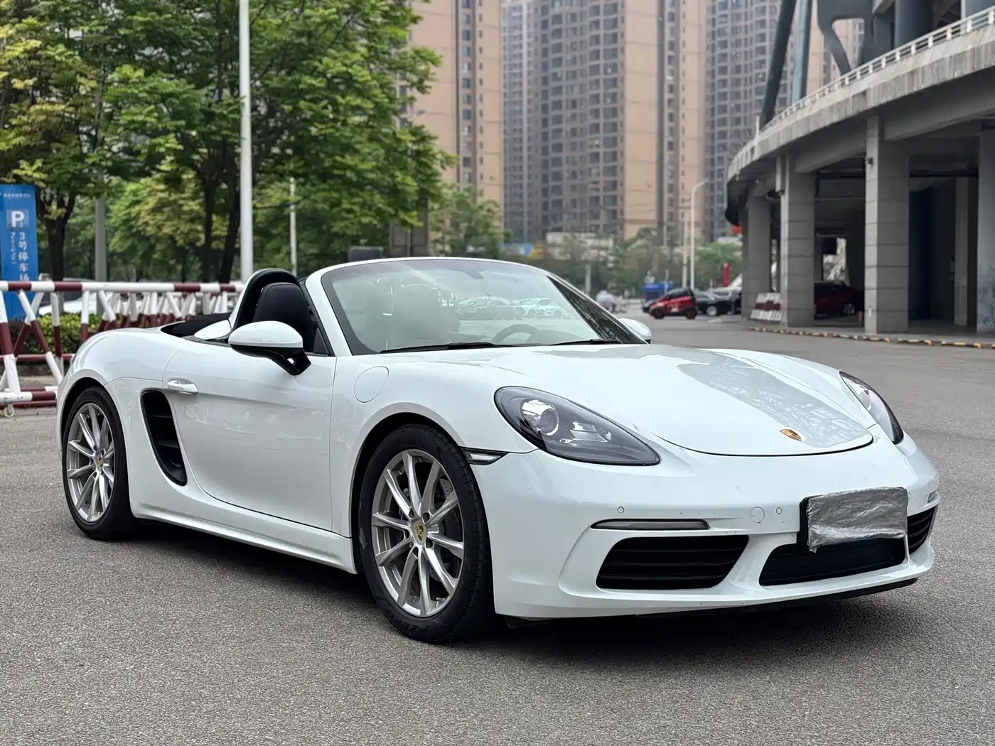 Porsche 718 2018 Boxster 2.0T фото 3