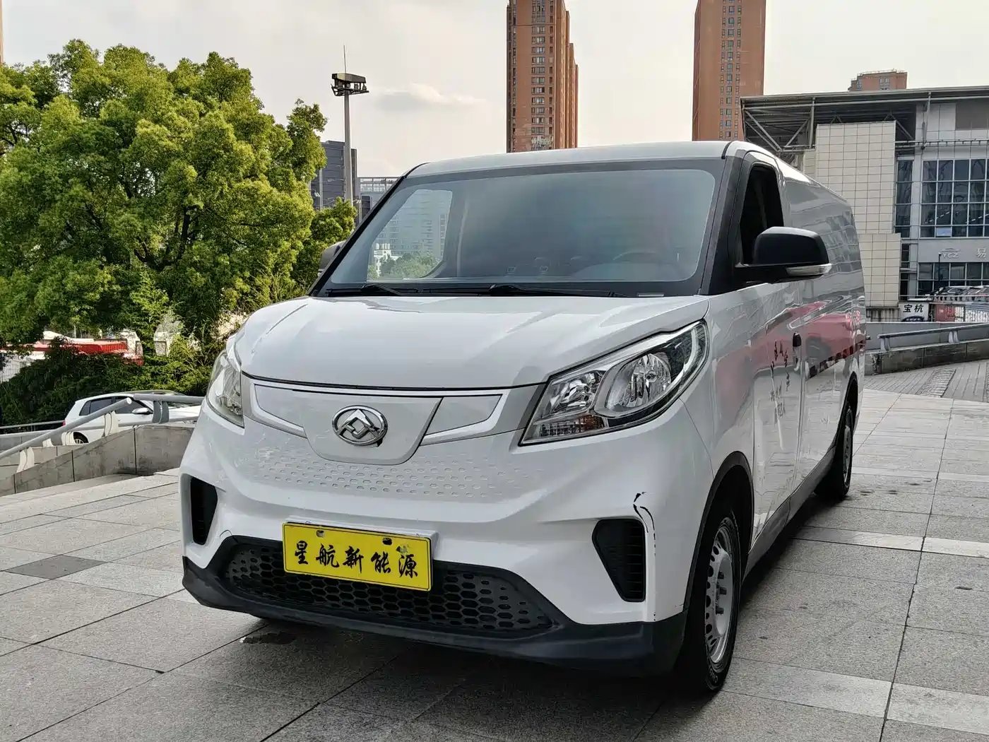 SAIC Maxus Maxus EV30 2022 Pure Electric Smart Logistics Expert Long Axle Guoxuan