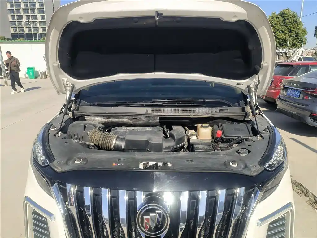 Buick GL8 2021 ES Landlord 653T Premium фото 17