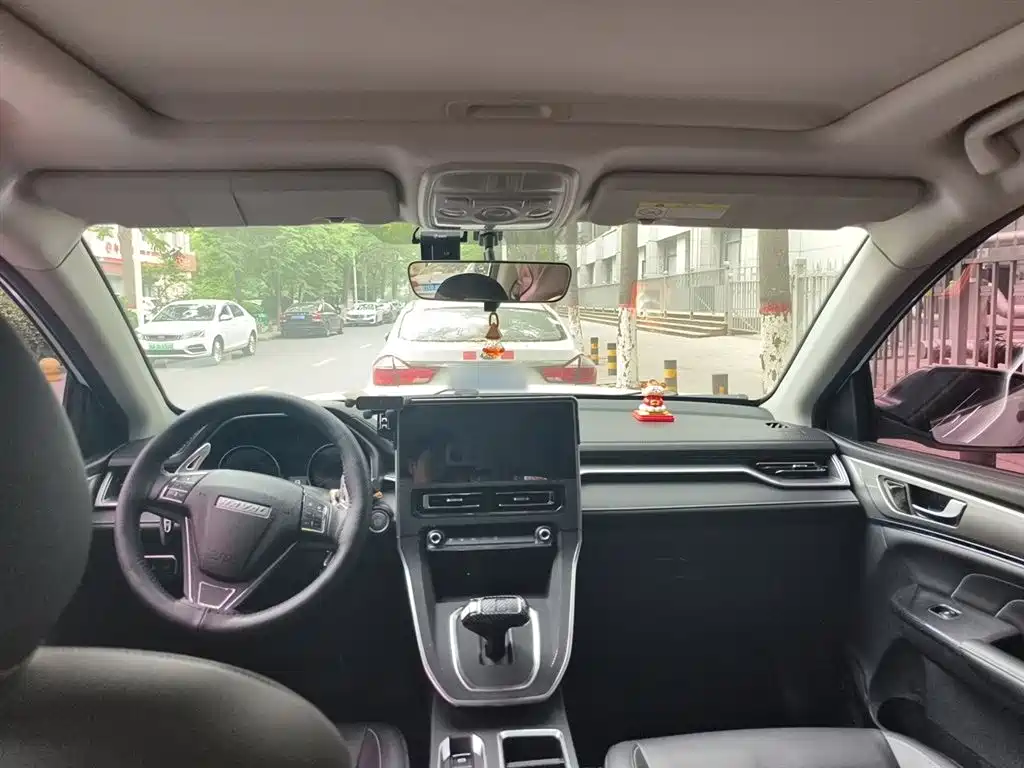 Haval M6 2021 PLUS 1.5T DCT Luxury Smart Connect фото 15