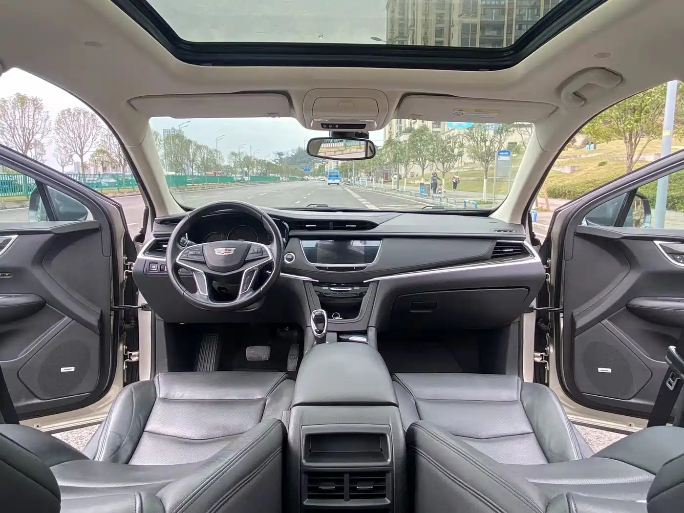 Cadillac XT5 2017 Anniversary Edition 25T Luxury фото 7