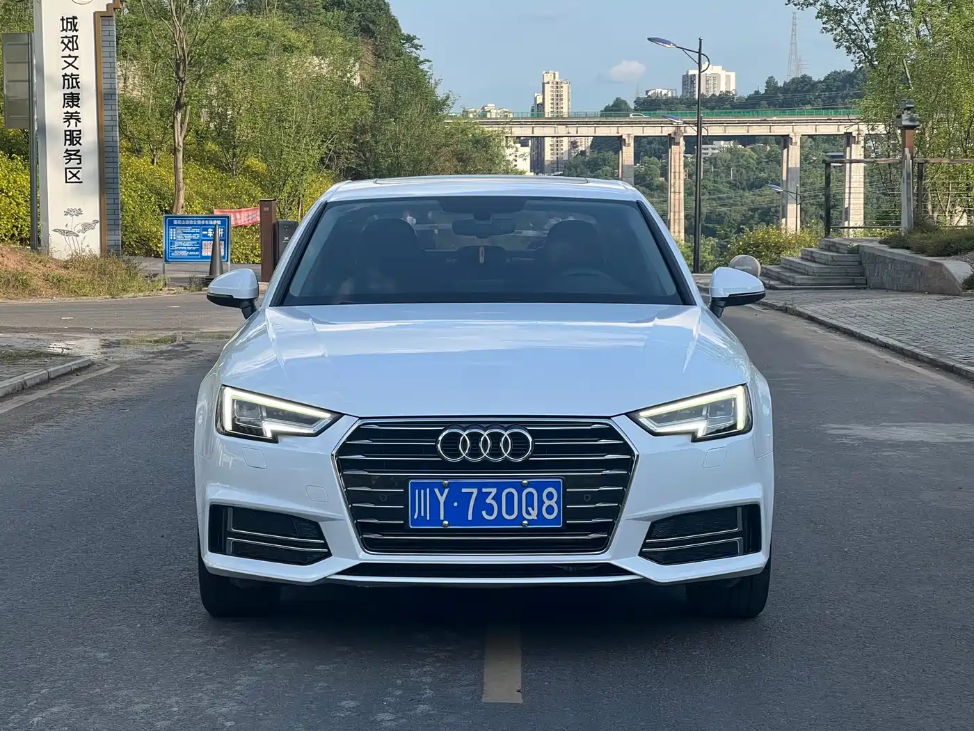 Audi A4L 2019 40 TFSI Progressive (China VI)