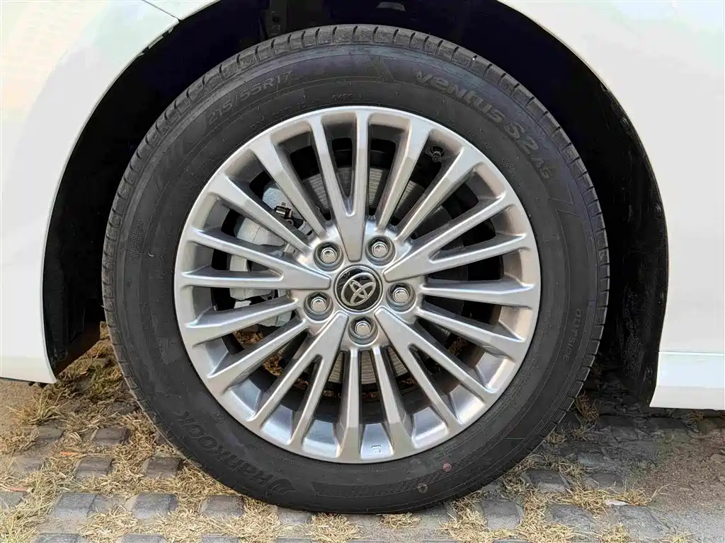 Toyota Camry 2026 2026 Hybrid 2.0HE Elite Edition
