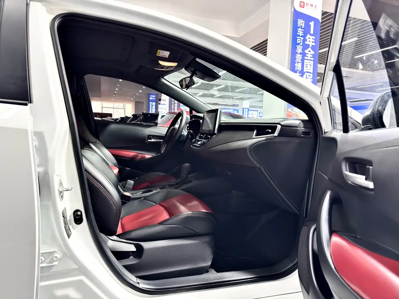 Toyota Levin 2022 185T CVT Luxury Edition фото 13