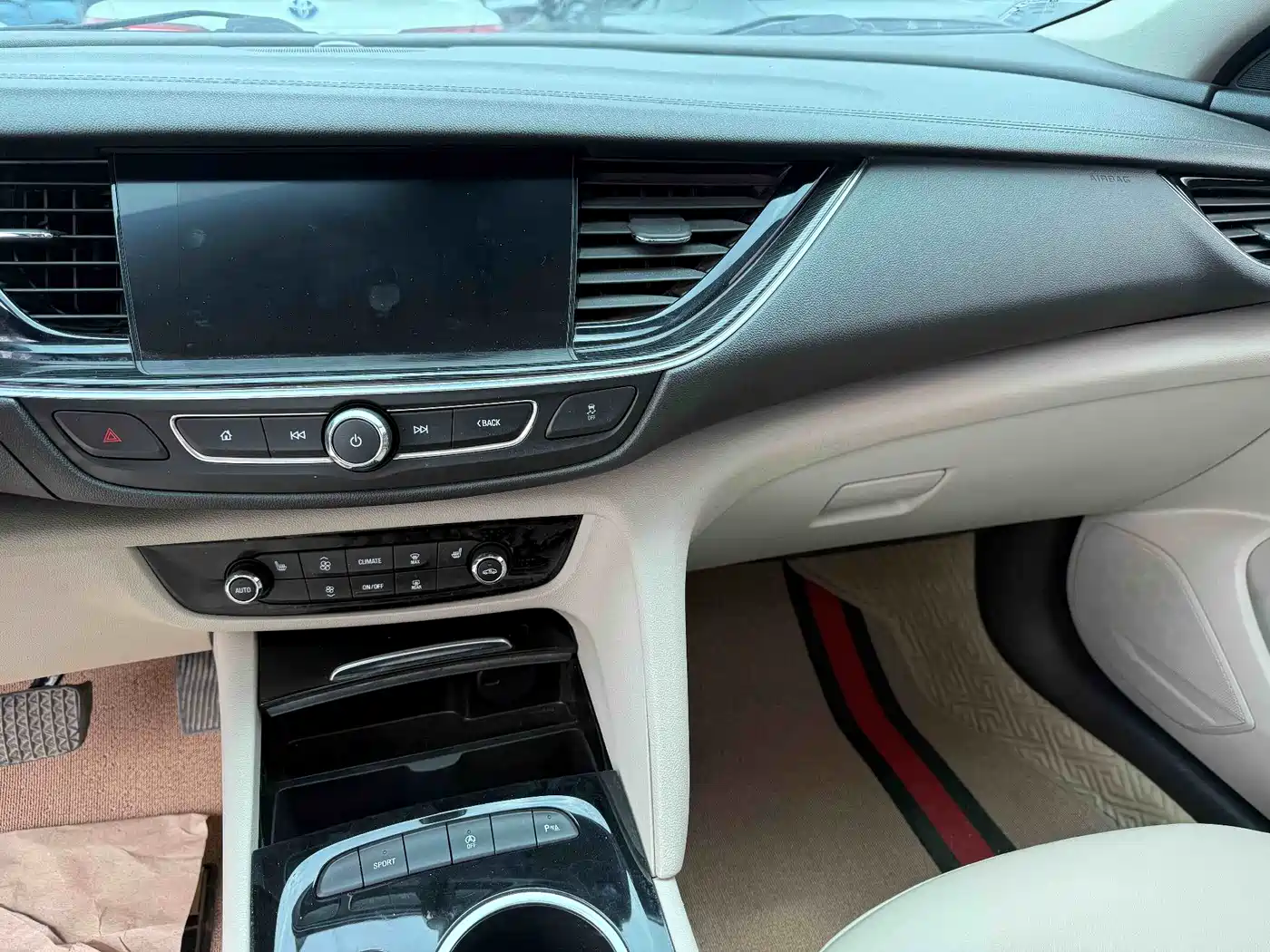 Buick Regal 2020 552T Elite фото 10