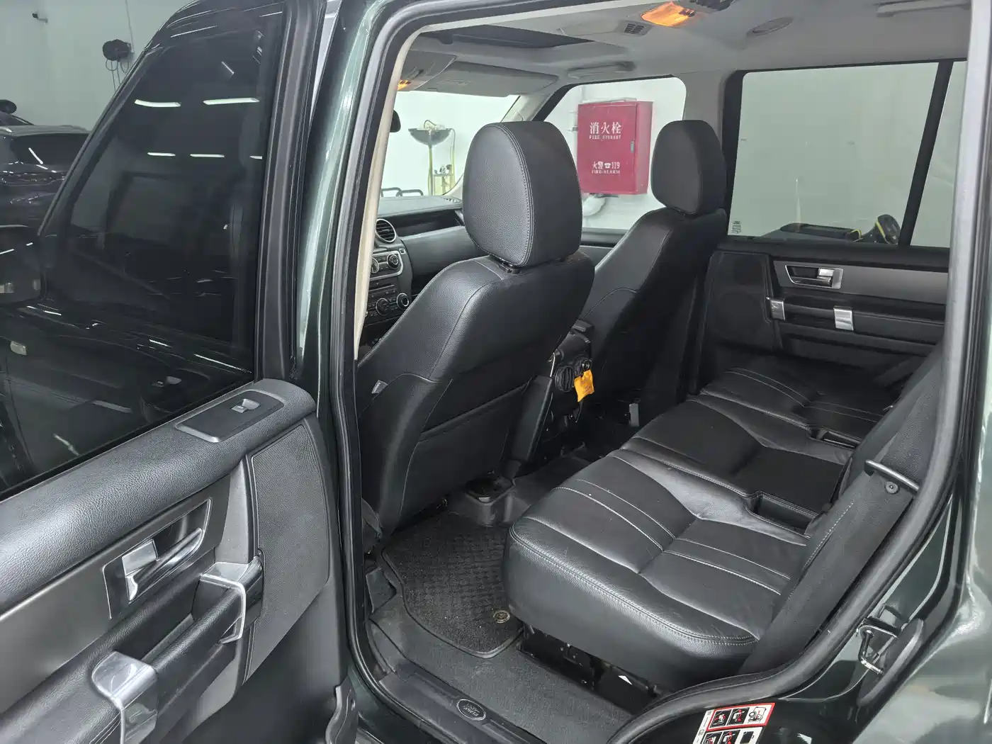 Land Rover Discovery 2010 2010 4.0 V6 HSE Petrol