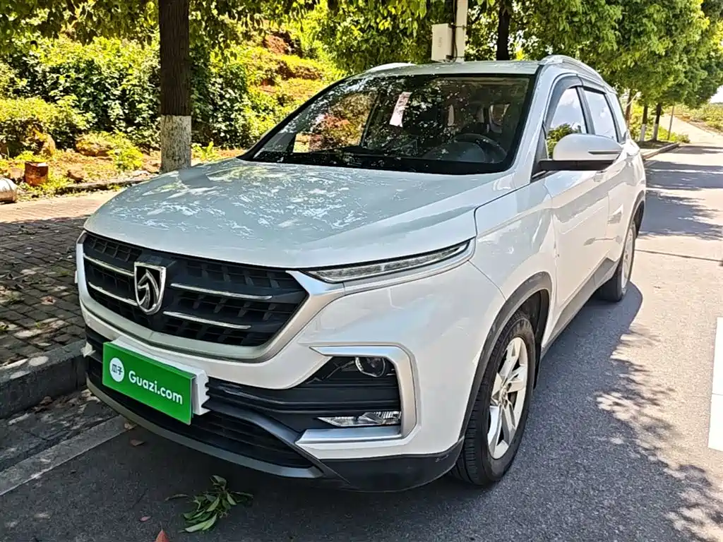Baojun 530 2019 1.5T CVT Elite (China V)