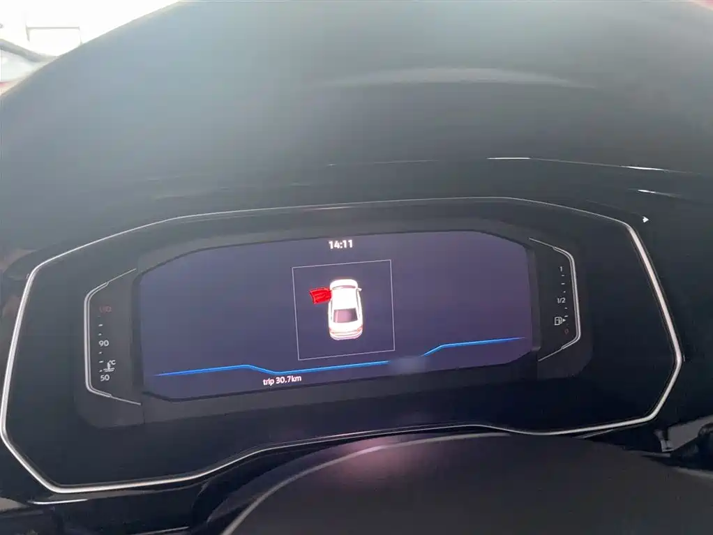 Volkswagen Sagitar 2021 280TSI DSG Luxury Smart Connect фото 4