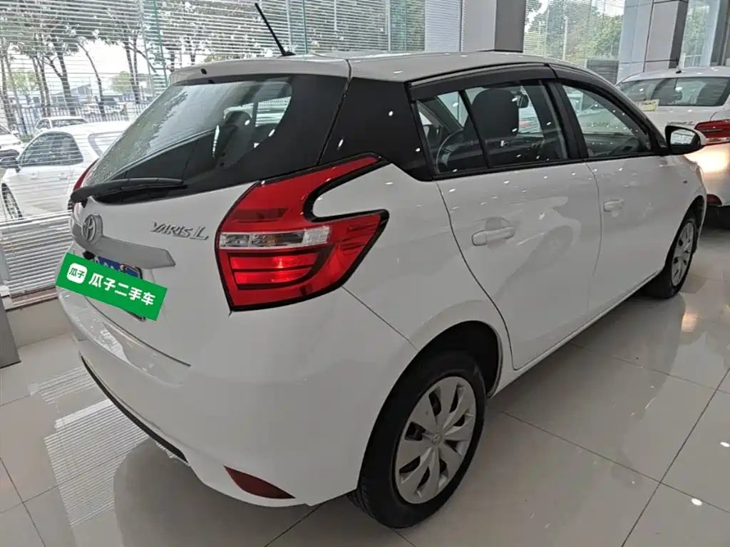 Toyota YARiS L Zhi Xuan 2016 Facelift 1.5E CVT Charming Edition фото 7