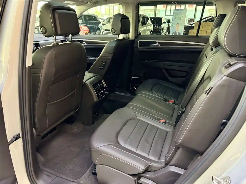Volkswagen Teramont 2017 330TSI 2WD Flagship Edition фото 24