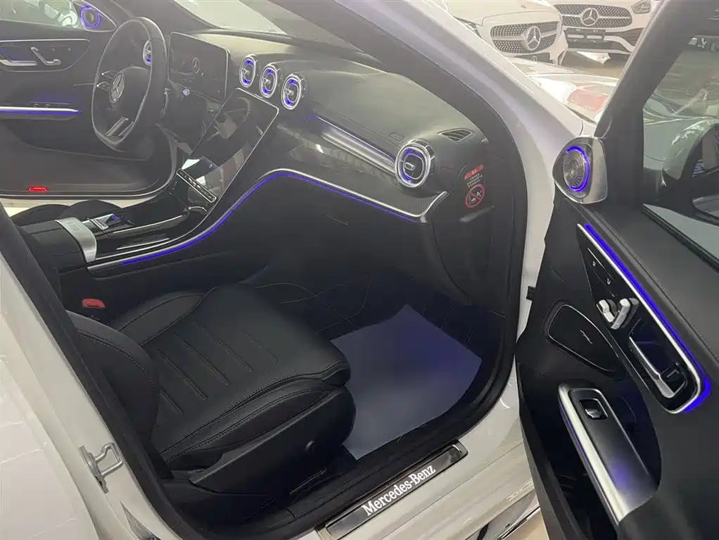 Mercedes-Benz C-Class 2025 Facelift C 260 L Sport Edition фото 12
