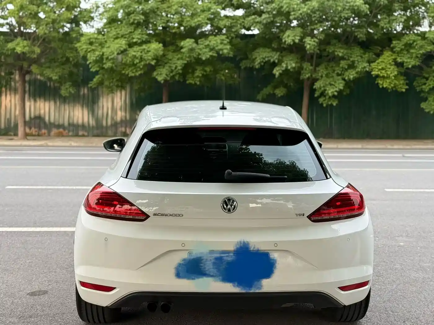 Volkswagen Scirocco 2015 1.4TSI Trend Edition фото 8